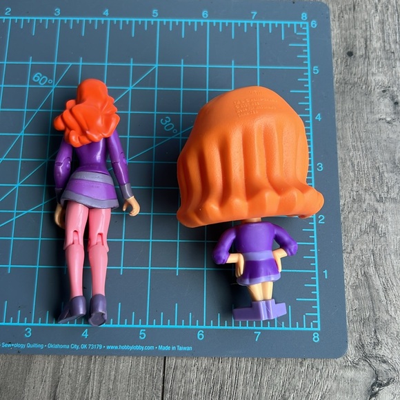 Scooby, Doobie Doo, cartoon figures, Daphne Wilma Freddy shaggy - Picture 7 of 7
